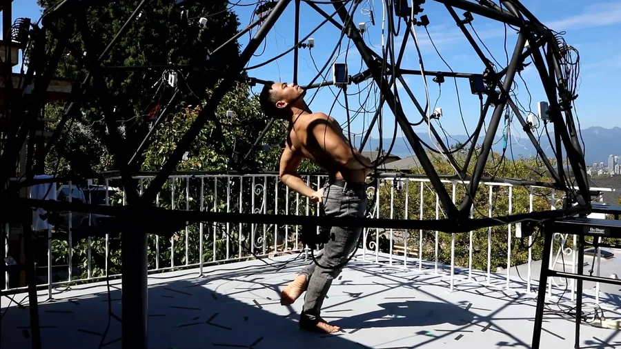 A second view of Jason Ignacio’s performance inside the outdoor capture array.