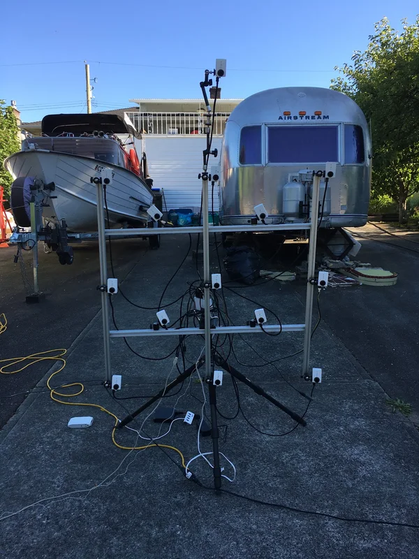 Vertical view of portable camera array outdoors.