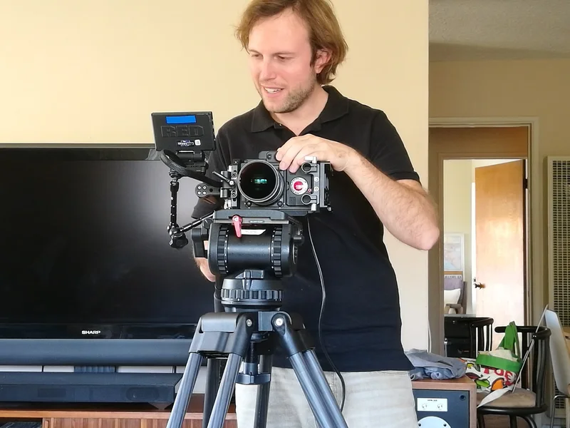 Nodal Helium — Operator working with the Nodal Helium camera.